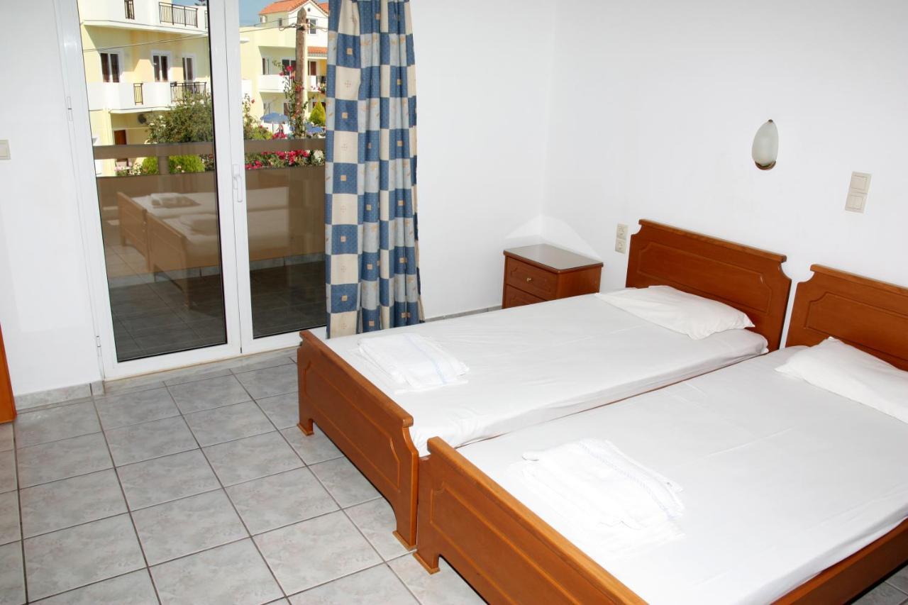 Dimitris Apartments Platanés Zimmer foto