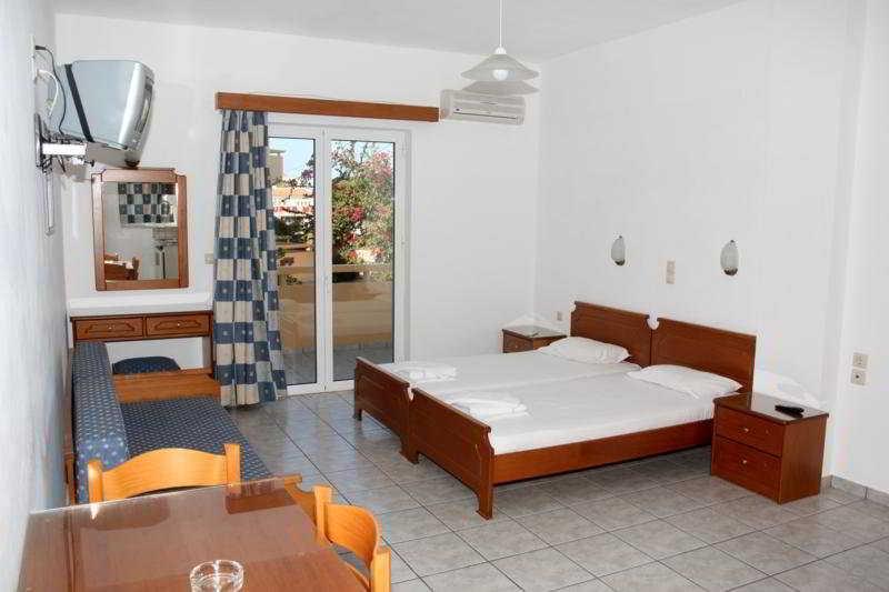 Dimitris Apartments Platanés Exterior foto
